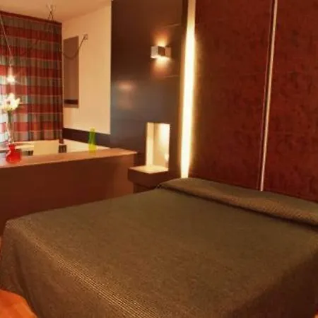 Hotel Art &
