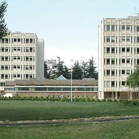 Ξενοδοχείο Art &