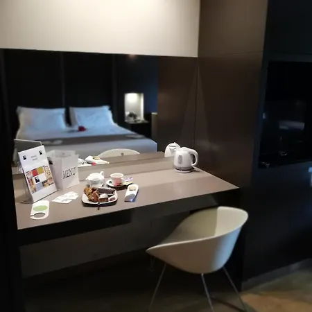 Art & Hotel