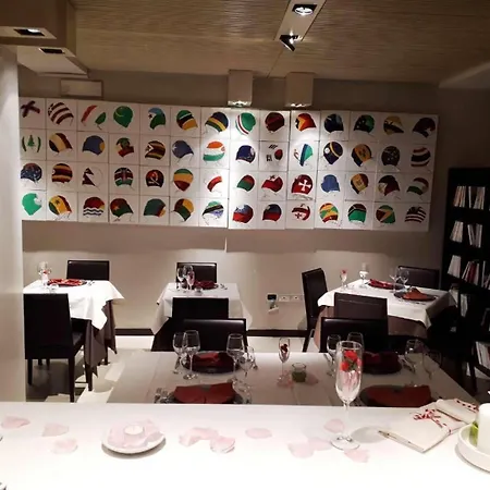 Art & Hotel