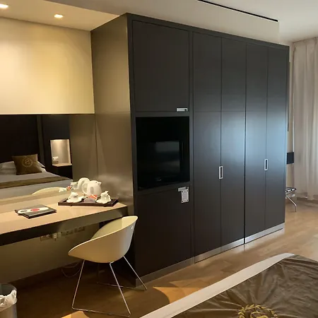 Ξενοδοχείο Art &