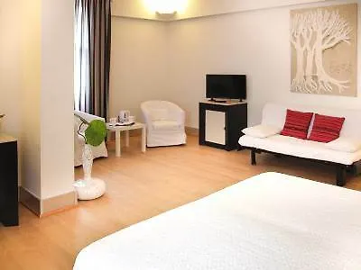 Art & Hotel Prato (Prato)